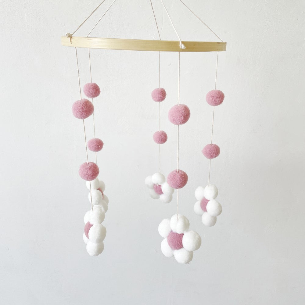 KTX-068563 Handmade Wooden Flower Wind Chimes in Pink and Coffee Tones, 30 x 50CM