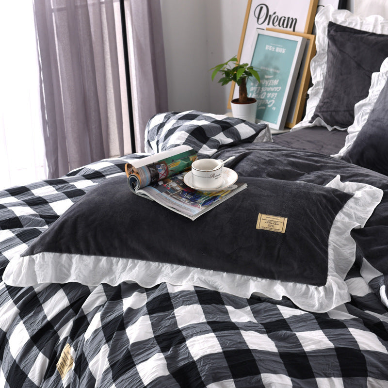 KTX-068947 Lattice Design Four-Piece Bed Set in Washed Cotton Crystal Velvet