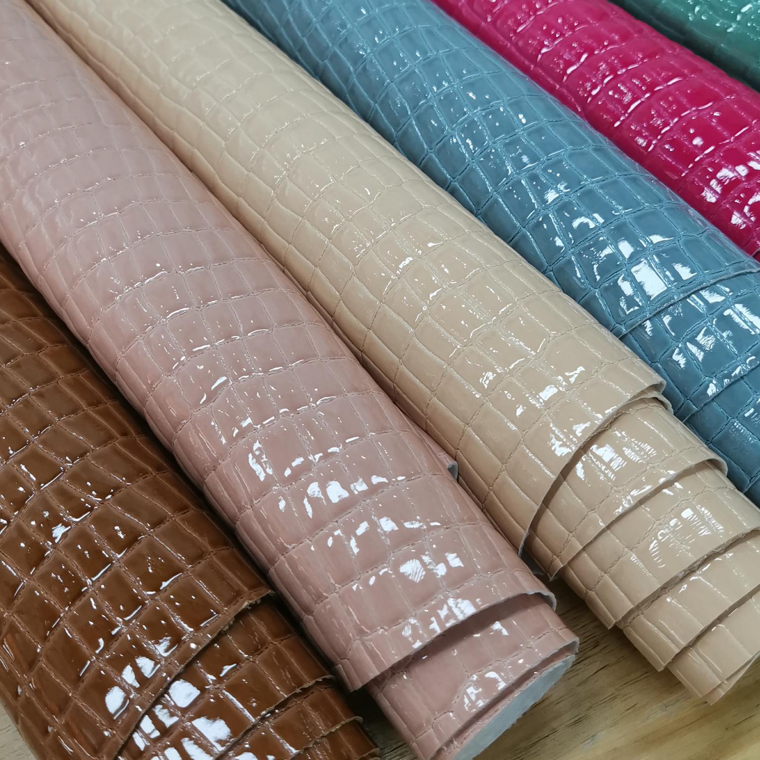 KTX-077523 Bubble Gum High-Gloss PU Leather Fabric - 140cm Wide, Stone Texture