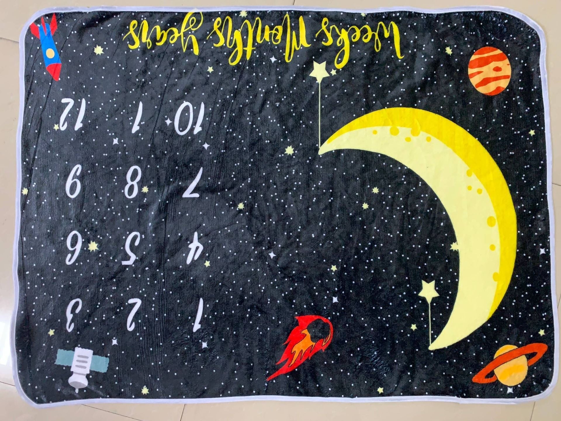 KTX-095635 Baby Milestone Blanket for Monthly Growth Photography - Soft Fleece Photo Prop 76x102cm