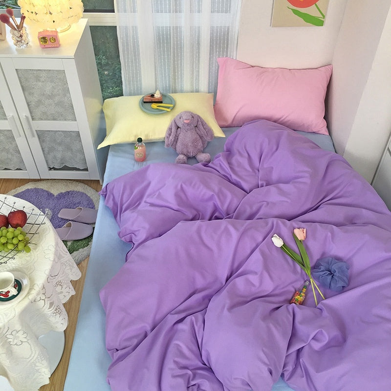 KTX-097939 Heart-Patterned Four-Piece Bedding Set in Mix and Match Colors