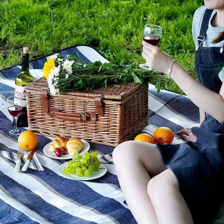 KTX-103059 Outdoor Waterproof Acrylic Plaid Picnic Blanket with Leather Strap - Foldable Moisture-Proof Camping Rug