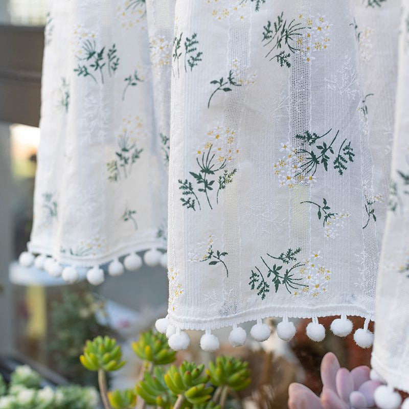 KTX-105555 Lilac and Daisy Tassel Short Kitchen Curtain for Semi-Sunshade Windows