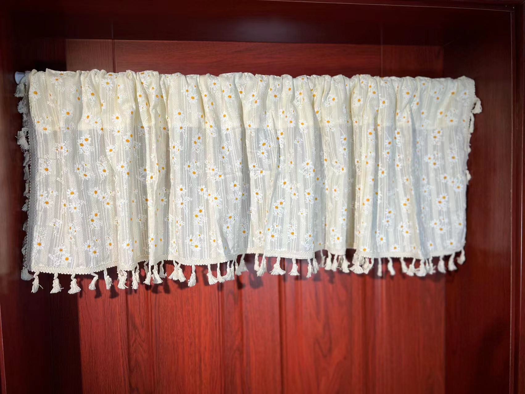 KTX-105555 Lilac and Daisy Tassel Short Kitchen Curtain for Semi-Sunshade Windows