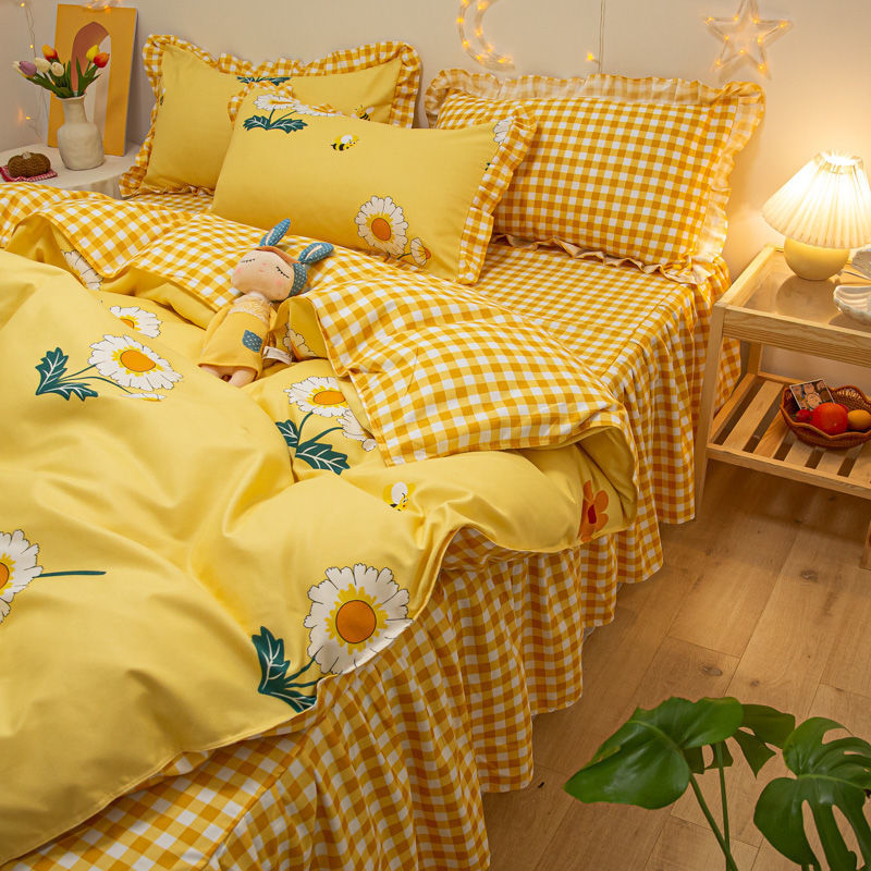 KTX-111763 Cotton 4-Piece Double Lace Bed Sheet Duvet Cover Set with Floral Pattern