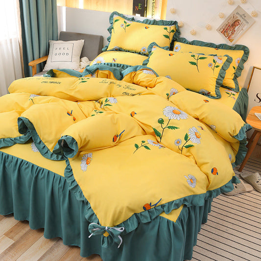 KTX-111763 Cotton 4-Piece Double Lace Bed Sheet Duvet Cover Set with Floral Pattern