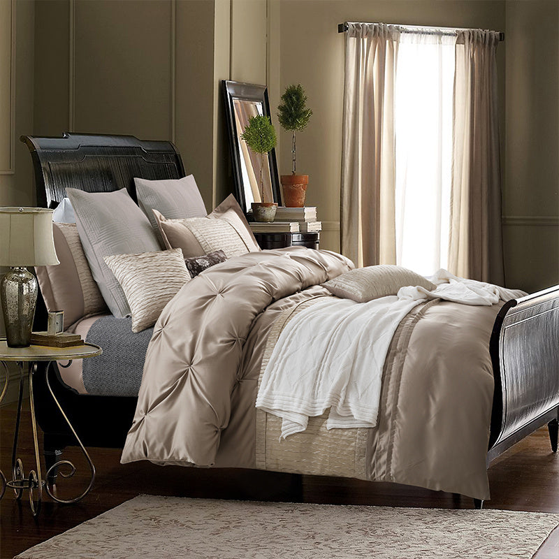 KTX-121811 Cotton Wedding Set with Elegant Decoration for 1.5m to 2.0m Beds - 4-Piece Collection