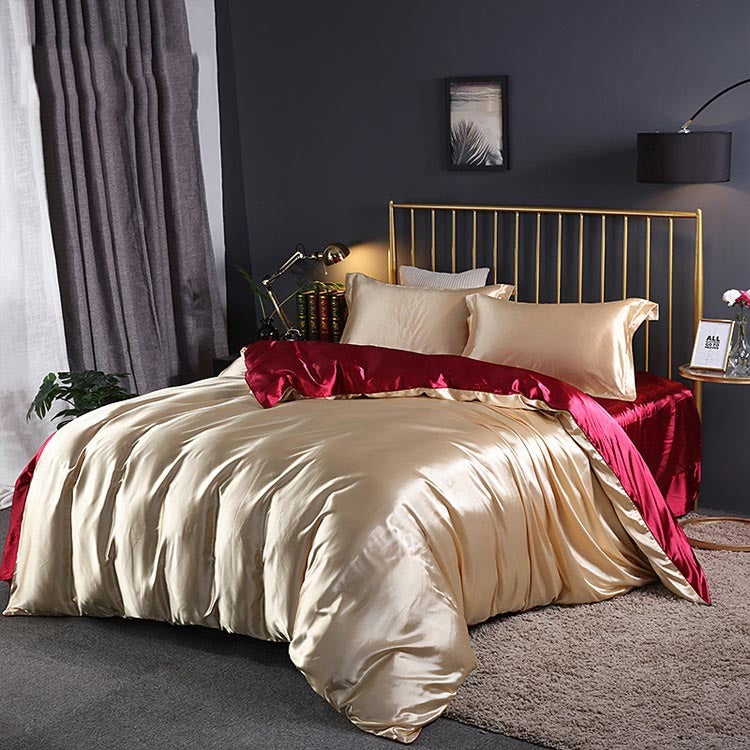 KTX-127571 Silky Double-Sided Ice Silk Washed Silk Four-Piece Bedding Set with Elegant Design