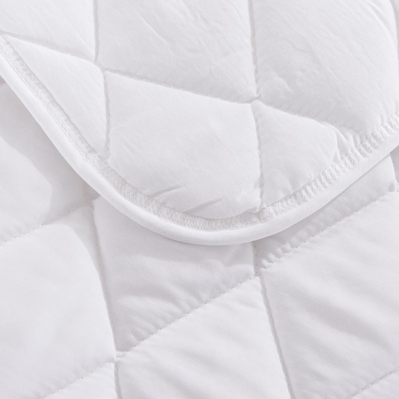 KTX-130643 Cotton-Blend Mattress Protector with Non-Glue Cotton Filling
