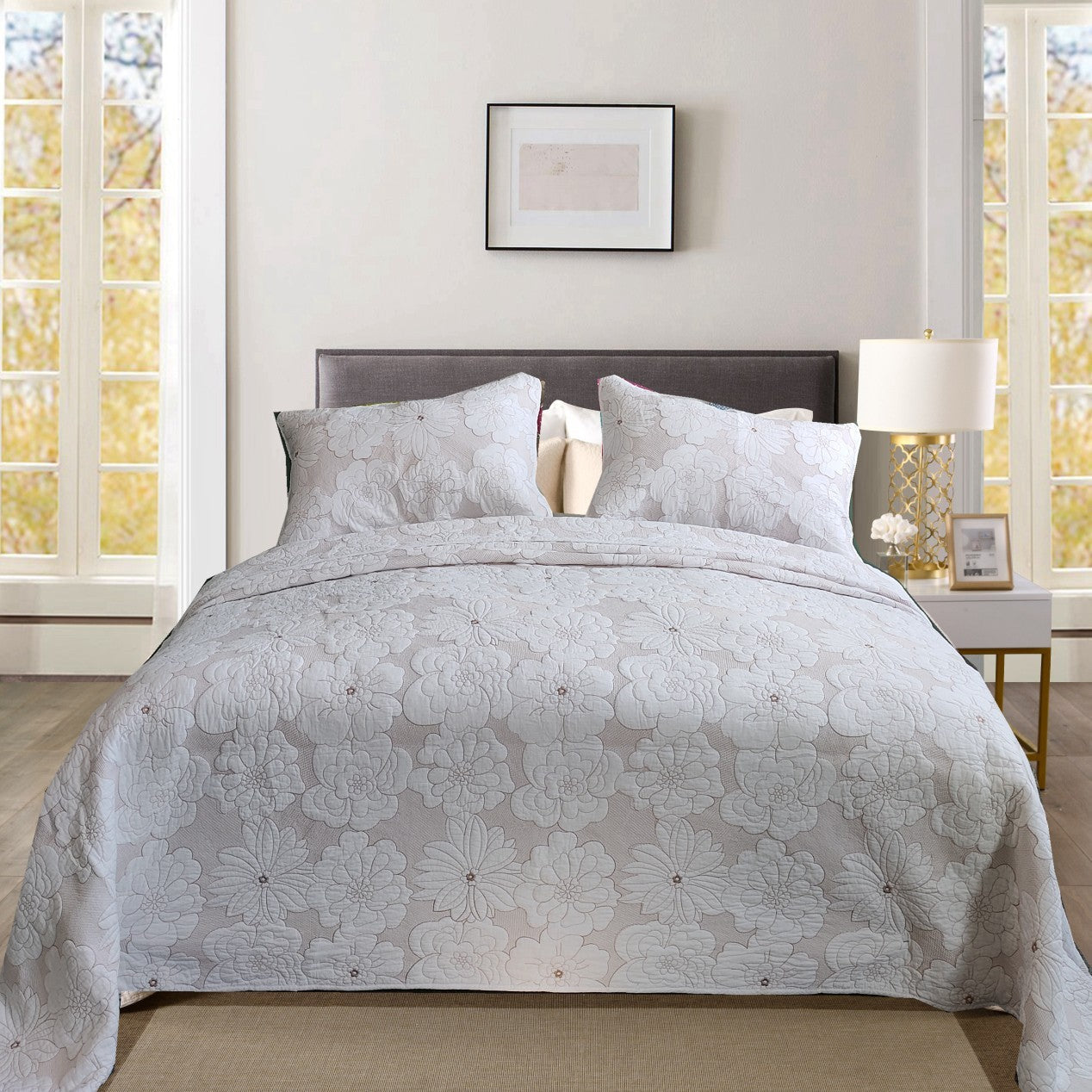 KTX-137619 Cotton Thickened White and Beige Camellia Embroidery Three-Piece Bedcover Set