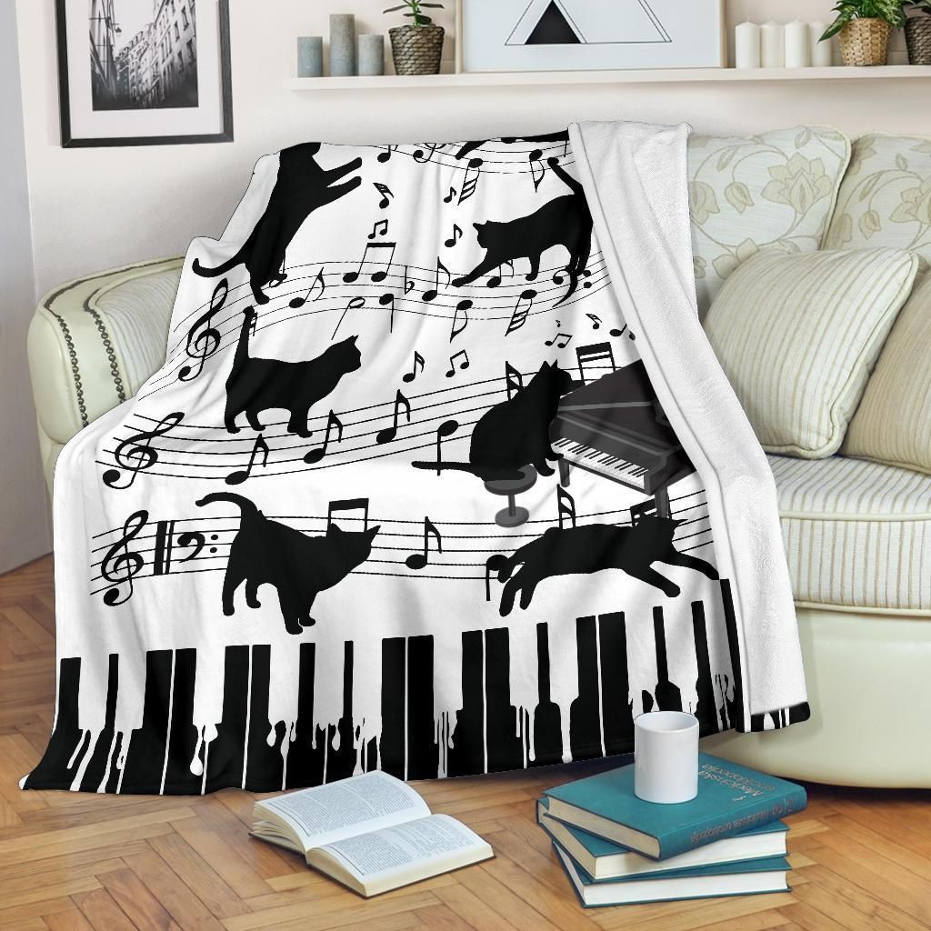 KTX-151123 Cozy Cat and Piano Flannel Blanket for All Seasons - Perfect Home Decor Gift
