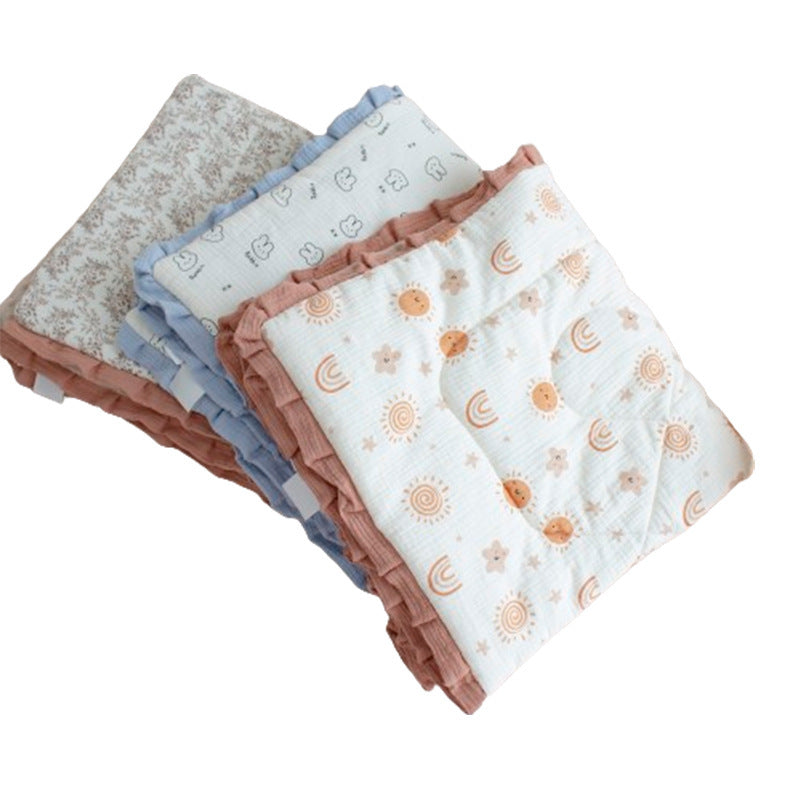 KTX-151699 Cozy Ruffled Cotton Quilt for Kids - Autumn & Winter Designs, 100x100cm