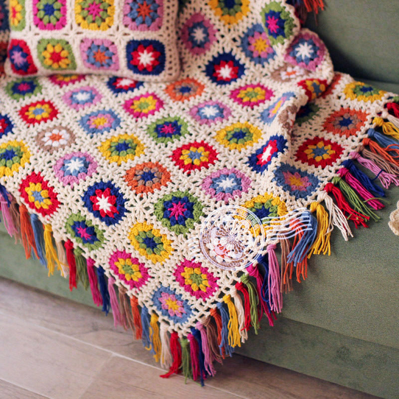 KTX-153363 Hand-Crocheted Floral Garden Blanket with Colorful Tassels - Rustic Summer Tablecloth