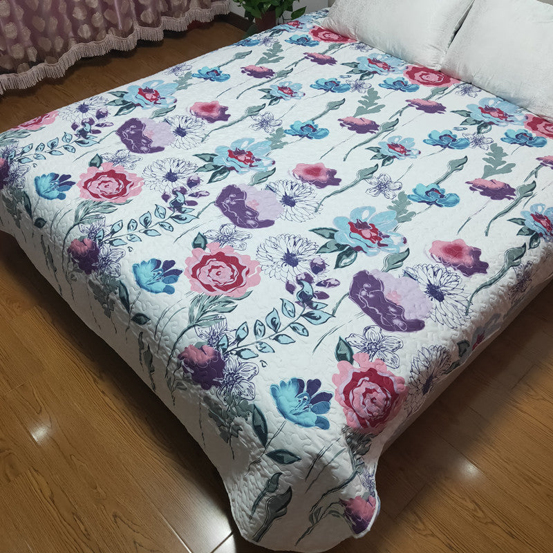 KTX-153747 Cooling Summer Quilt - Plush Polyester Cotton Bed Cover with Floral Pattern, 220x240CM
