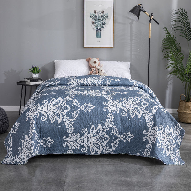 KTX-153747 Cooling Summer Quilt - Plush Polyester Cotton Bed Cover with Floral Pattern, 220x240CM