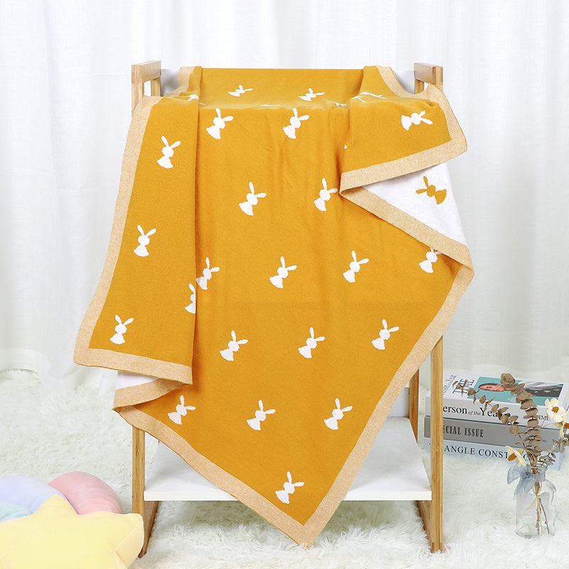 KTX-156307 Cute Animal Pattern Knitted Cotton Blanket for Infants and Toddlers, 100x80cm in Multiple Colors