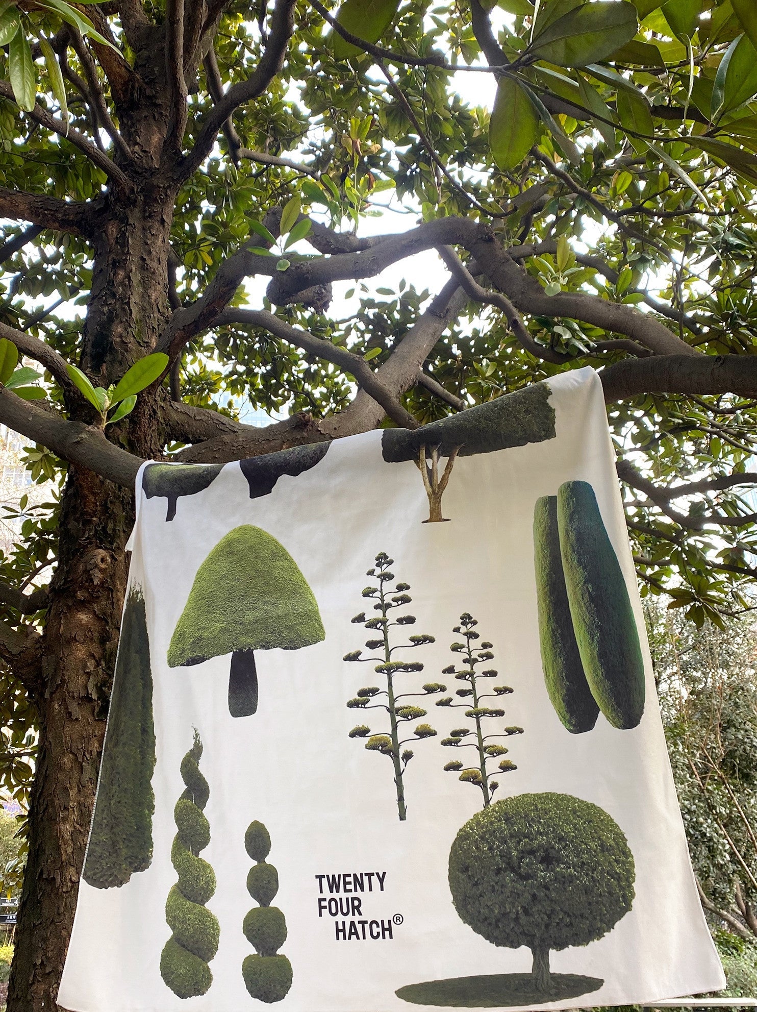 KTX-156435 Cute Tree Nordic Tapestry Wall Hanging - Plush Plants and Flowers Design (1000MM x 1200MM)