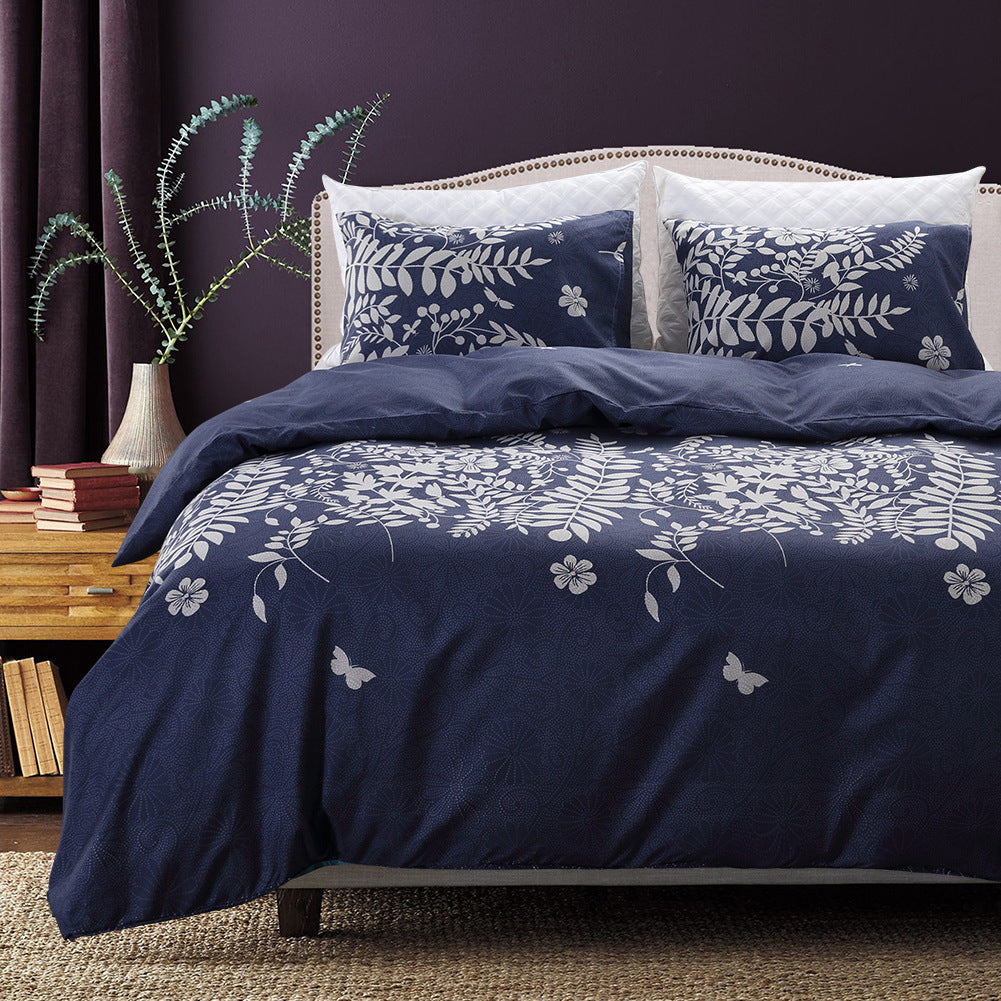 KTX-164563 Luxury Three-Piece Bedding Set with Geometric Duvet Cover and Pillowcases in Polyester