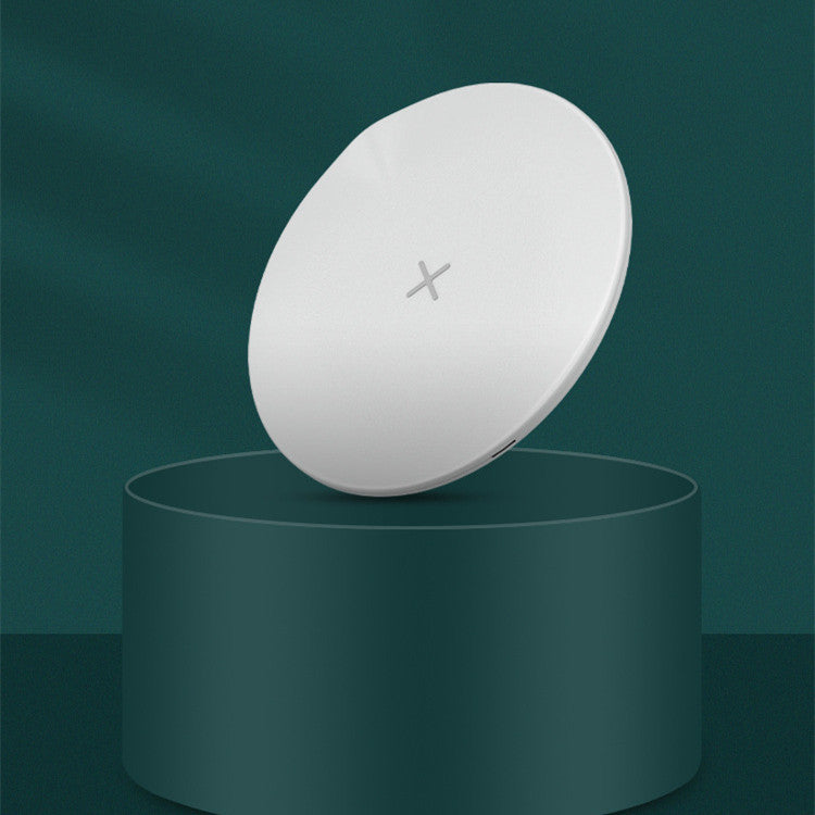 KTX-166995 Elegant Wireless Desktop Charger for Mobile Devices - Available in White and Black