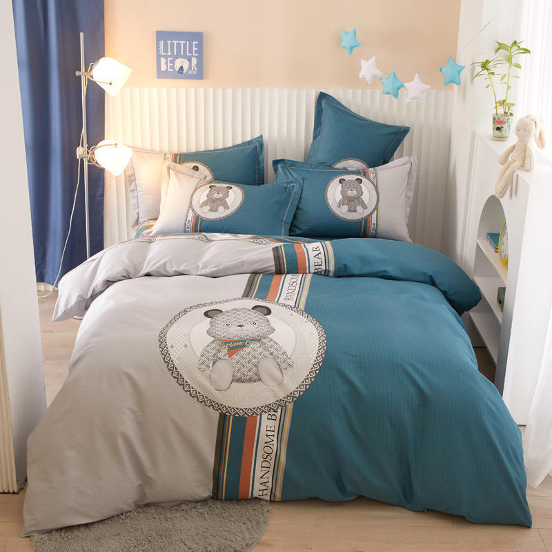 KTX-168403 Cotton Cartoon Four-Piece Bedding Set for Boys and Girls