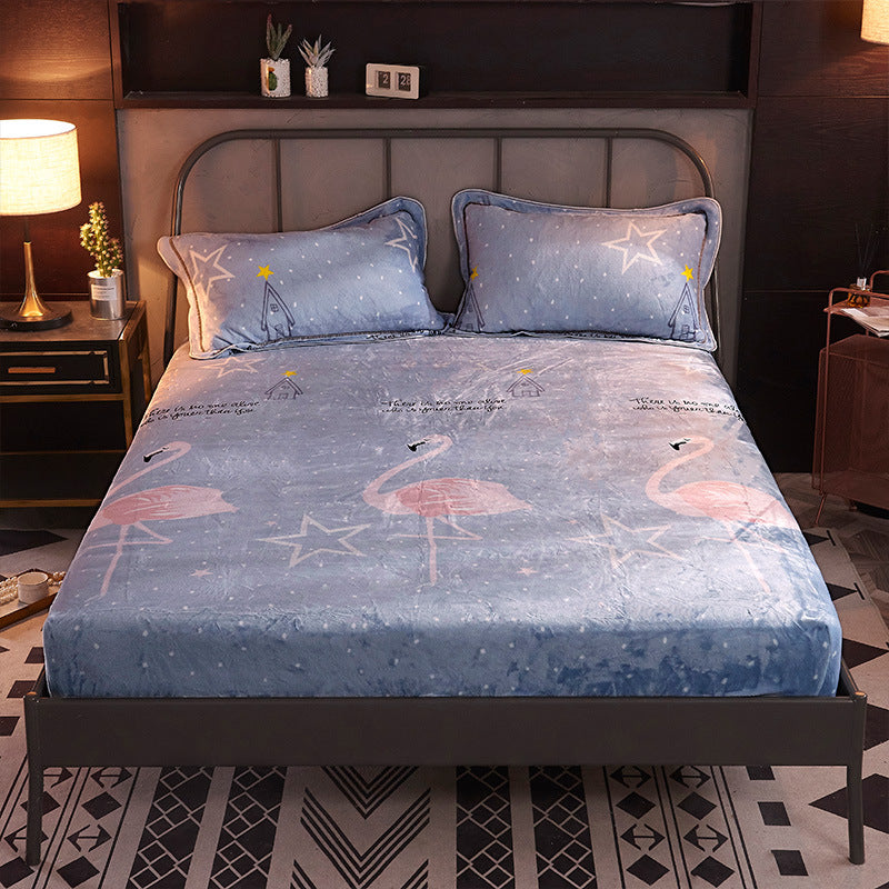 KTX-173651 Thick Velvet Flannel Bedspread with Pillowcases for Cozy Comfort