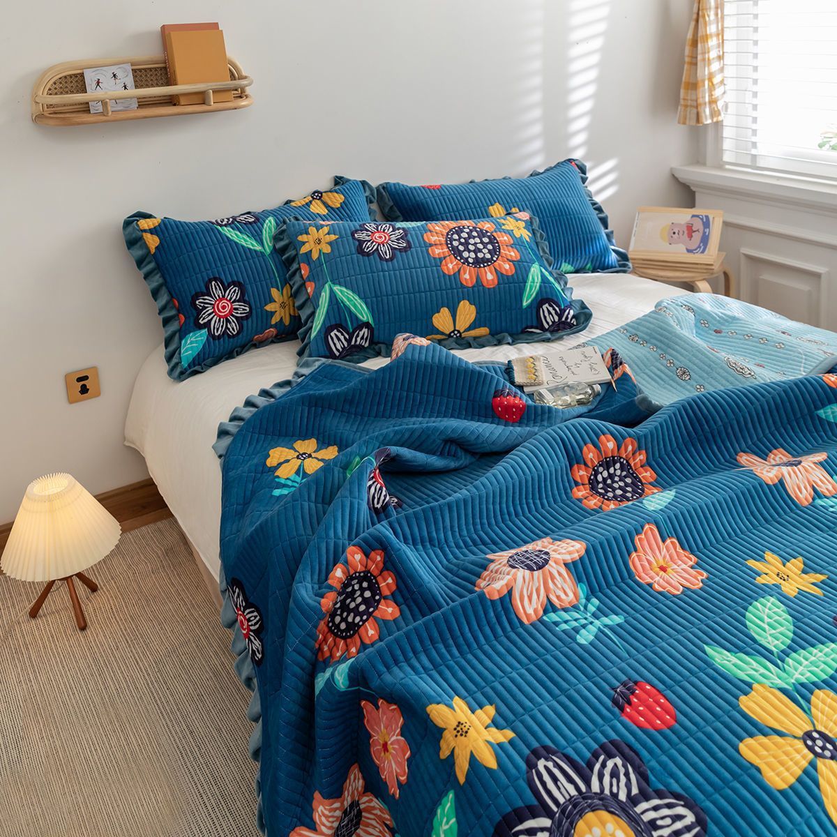 KTX-181587 Milk Fleece Non-Slip Double-Sided Warm Printed Bed Sheet with Pillowcases - Various Designs