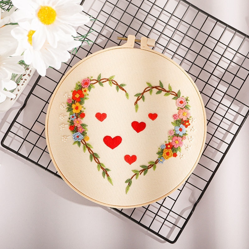 KTX-185043 DIY Heart-to-Heart Embroidery Kit for Valentine's Day - Cotton Cloth with 20cm Bamboo Ring and Taboret