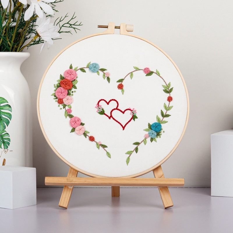 KTX-185043 DIY Heart-to-Heart Embroidery Kit for Valentine's Day - Cotton Cloth with 20cm Bamboo Ring and Taboret