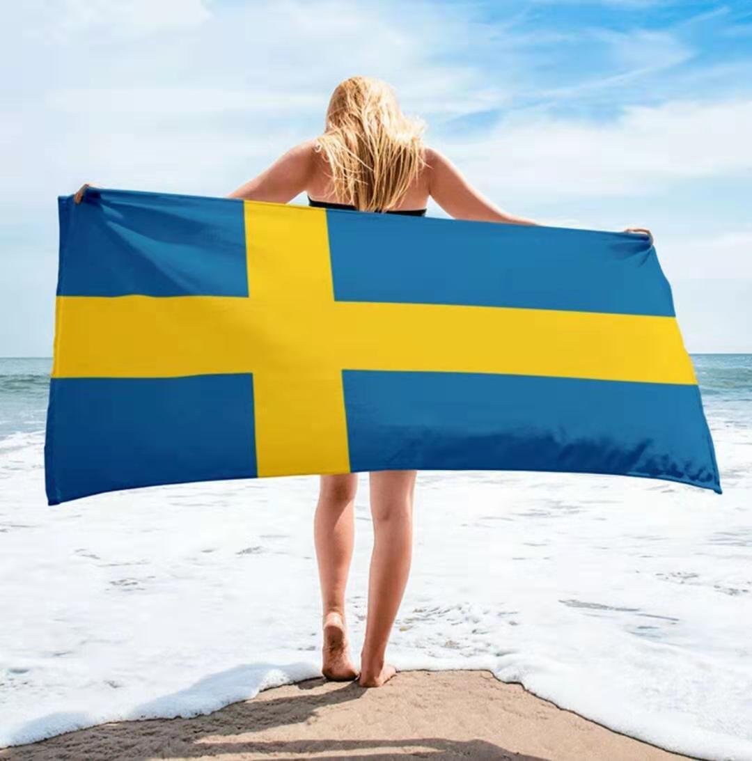 KTX-185619 Striped Microfiber Wind Beach Towel - Lightweight and Quick-Drying for Ultimate Comfort