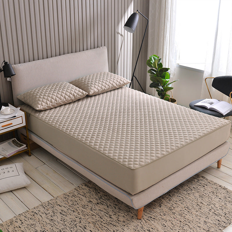 KTX-187667 All-Over Quilted Non-Slip Mattress Protector for 120x200cm Beds, Up to 10cm Height