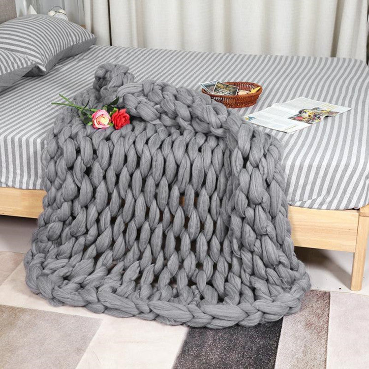 KTX-191635 Thick Knitted Grey Nordic Style Blanket - Super Soft Polyester Fiber Warm Covering 97x77cm