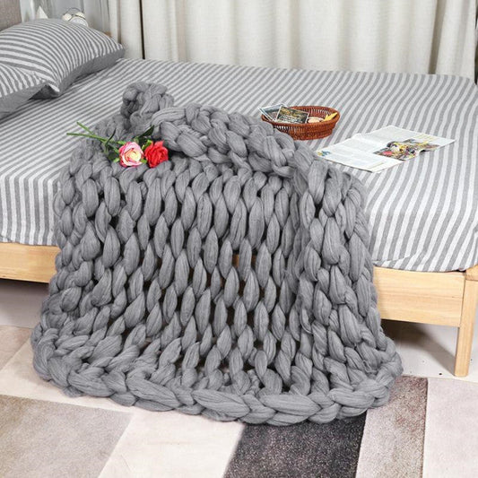 KTX-191635 Thick Knitted Grey Nordic Style Blanket - Super Soft Polyester Fiber Warm Covering 97x77cm