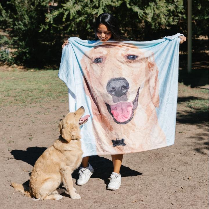 KTX-196179 Custom Flannel Knee Blanket with Personalized Design, Soft Coral Carpet, Available in Multiple Sizes