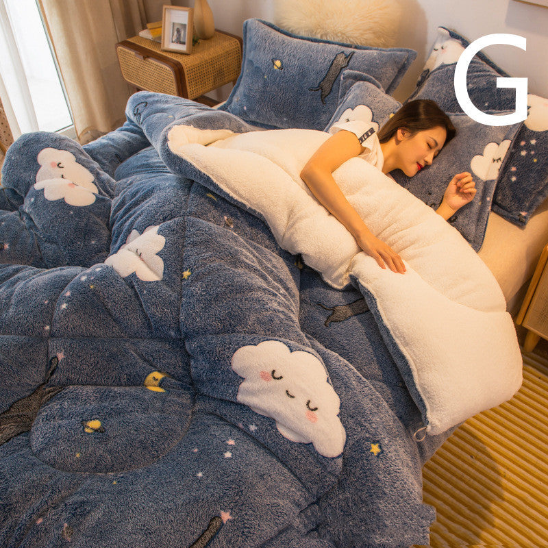 KTX-201171 Milk Velvet Thickened Cashmere Quilt for Warm Comfort