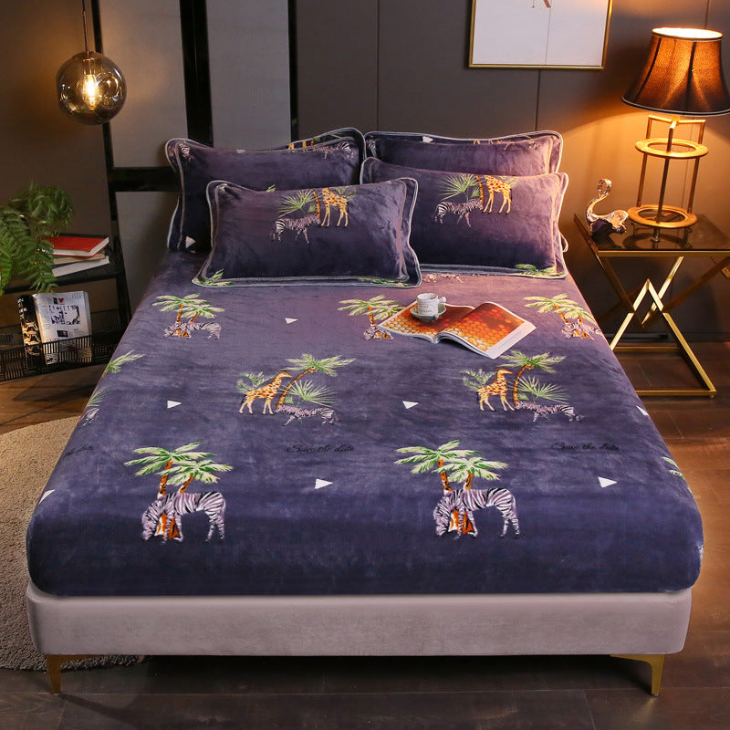 KTX-203155 Warm Flannel Cartoon Printed Fitted Sheet - Cozy Winter Mattress Cover in Various Design Options