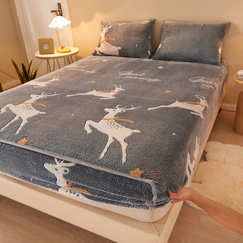 KTX-210067 Flannel Fitted Sheet with Cartoon Snowflake Patterns – Available in Multiple Sizes and Designs