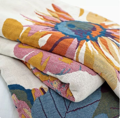 KTX-224723 Cotton Multilayer Gauze Towel Blanket - Ink Flower Design, All Seasons, Available in 150cm x 200cm and 250cm x 250cm Sizes