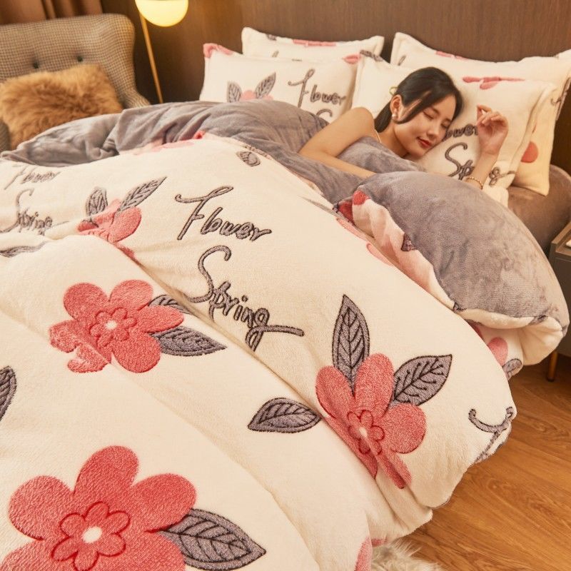 KTX-226707 Flannel Velvet Winter Bedding Set with Snowflake Design - Available in Multiple Sizes