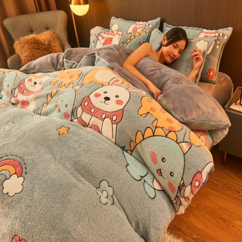 KTX-226707 Flannel Velvet Winter Bedding Set with Snowflake Design - Available in Multiple Sizes