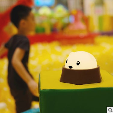 KTX-226707 USB Rechargeable LED Hamster Night Light with Two Brightness Modes for Kids' Rooms