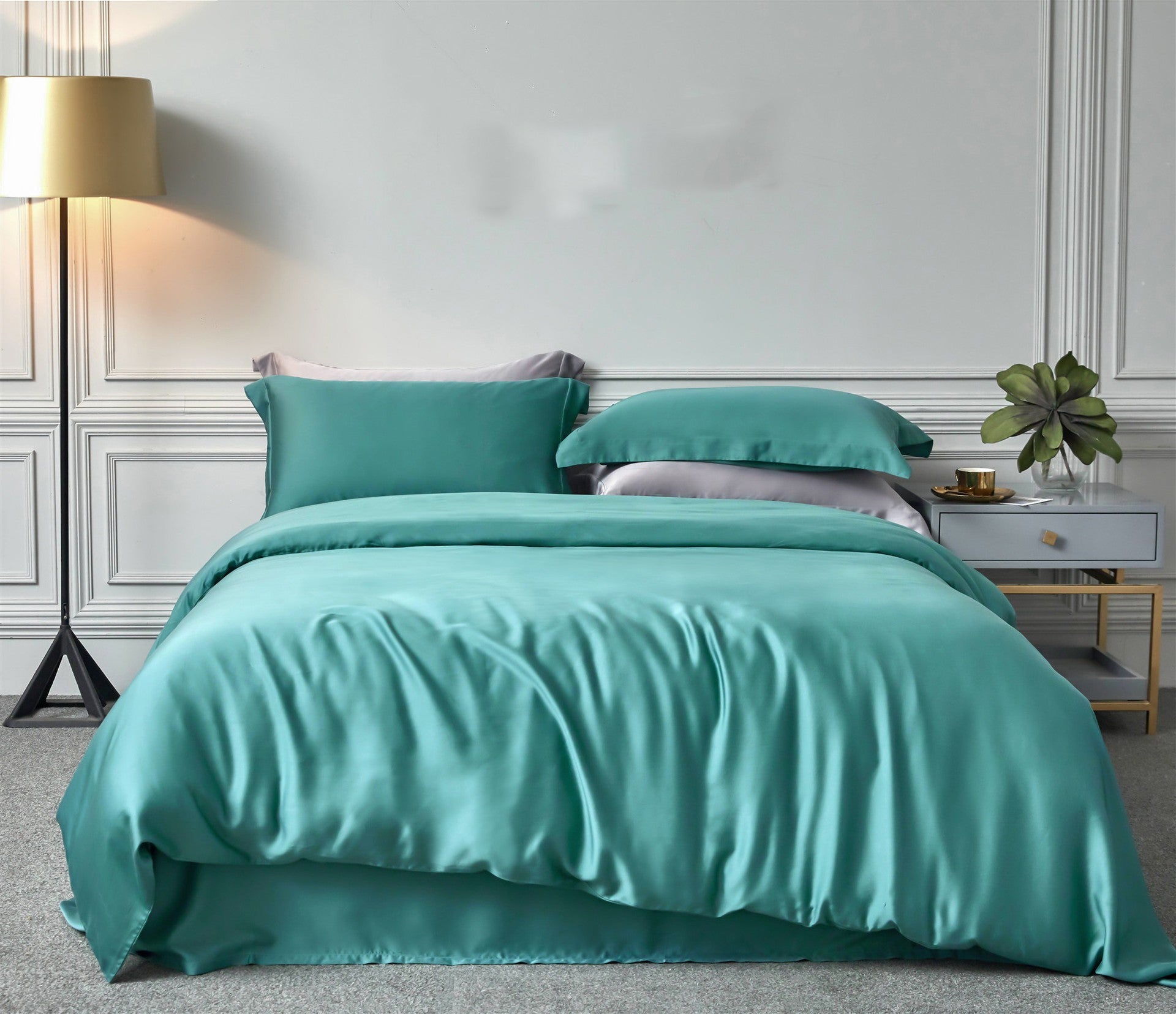 KTX-231635 Double-sided Fine Tencel Bed Set in Various Modern Colors with Smooth Finish