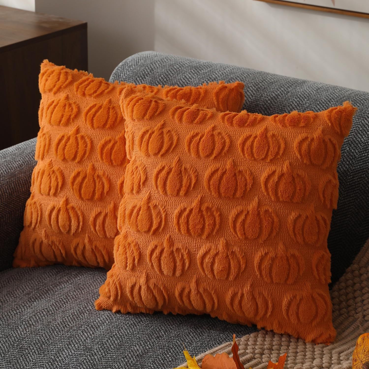 KTX-239187 Modern Pumpkin Print Polyester Pillowcase, Caramel & Orange, 45x45cm