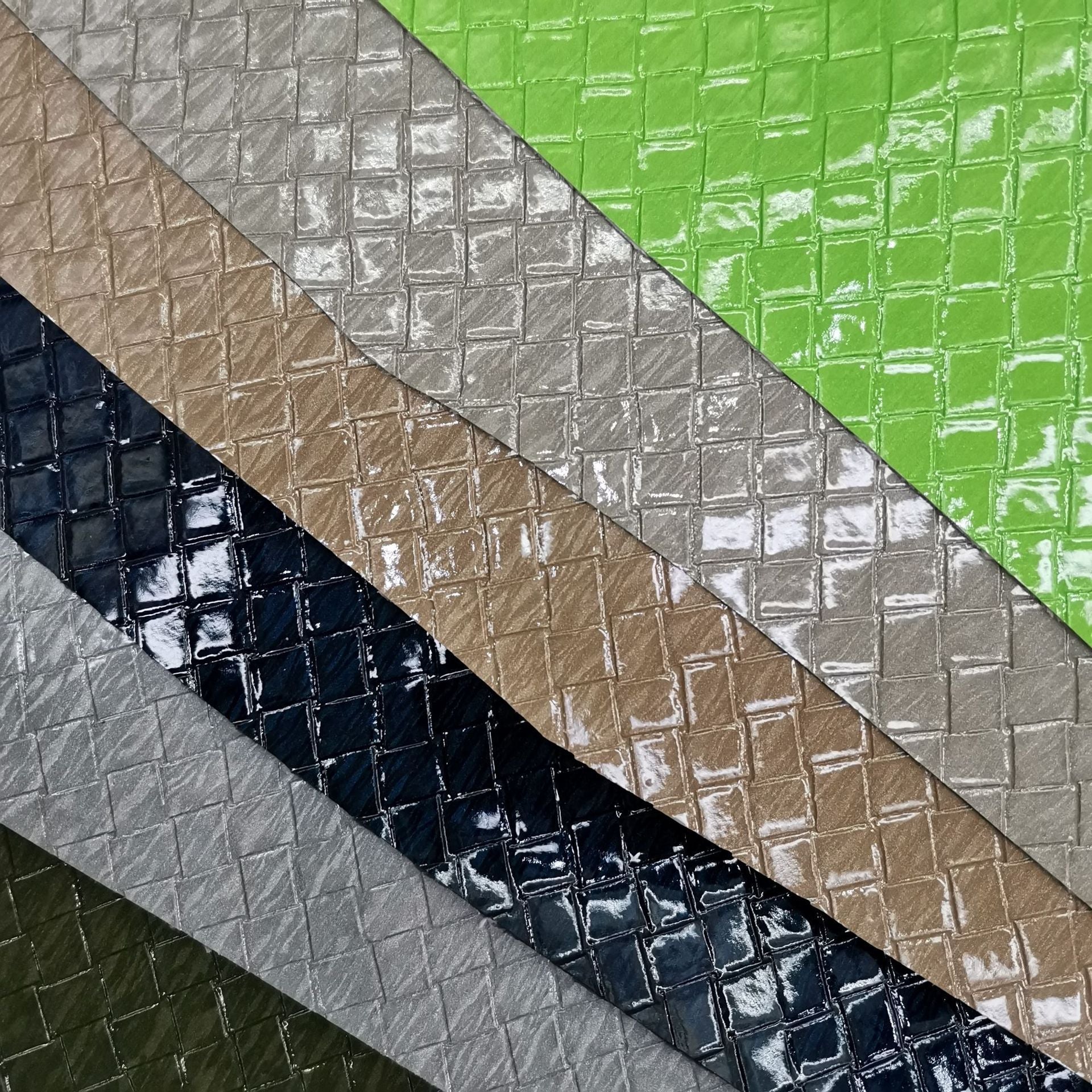 KTX-240211 Pearlescent Braided PU Leather - 0.9mm Thickness, 137cm Wide for Shoes, Furniture, and More