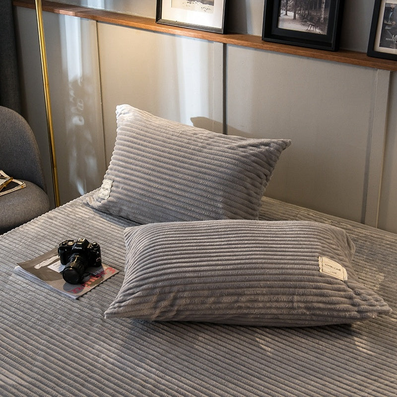 KTX-243987 Magic Velvet Pillowcase - Soft Polyester Fiber, 48cm x 74cm