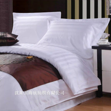 KTX-244755 Four-Piece Hotel Bedding Set in Polyester Cotton - Soft and Durable Comfort
