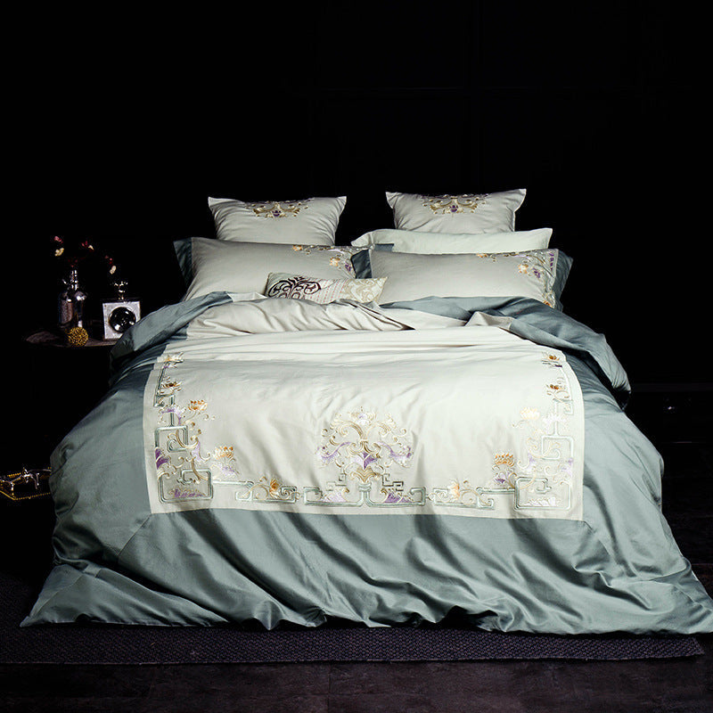 KTX-263251 Solid Color Long-Staple Cotton Bedding Set with Embroidery Accents