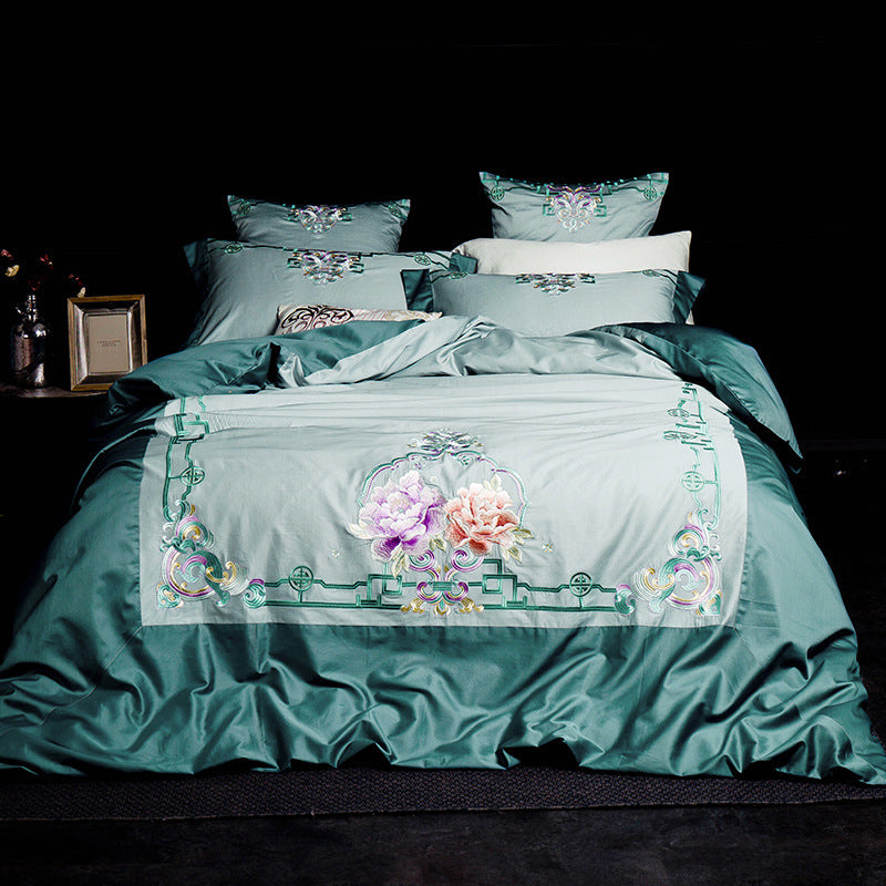 KTX-263251 Solid Color Long-Staple Cotton Bedding Set with Embroidery Accents