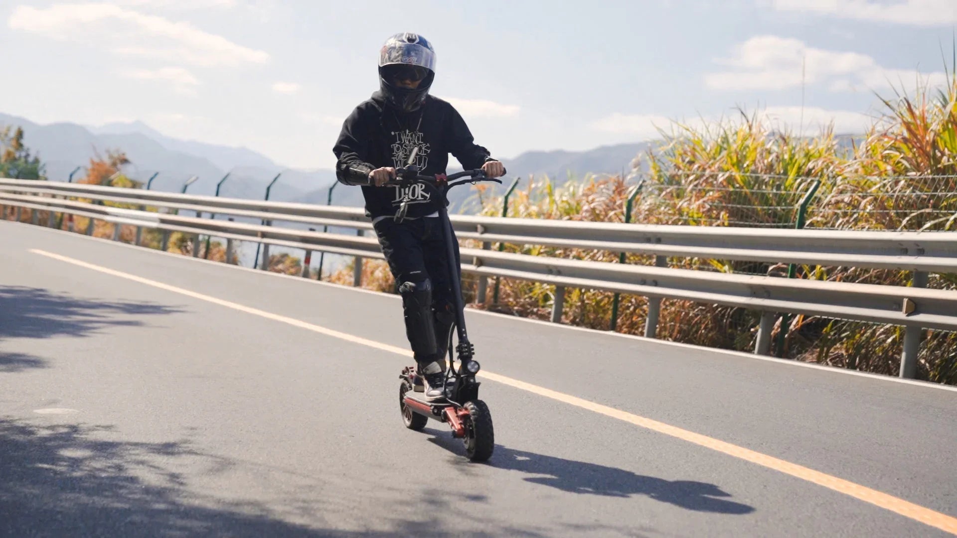 KTX-276947 Dual Motor Electric Scooter - 60V 20Ah, 10-Inch Offroad Tires, 65km/h Speed, Up to 80km Range, Foldable Design