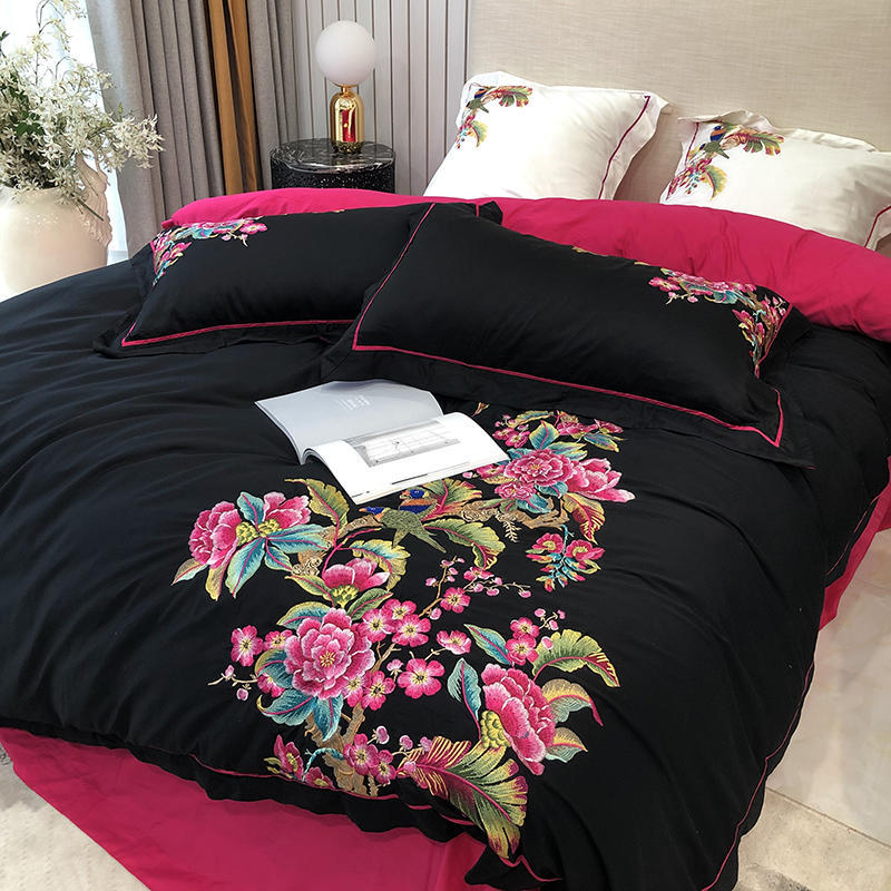 KTX-279891 Luxury 4-Piece European Villa Bedding Set - Soft Cotton Satin Quilt Covers