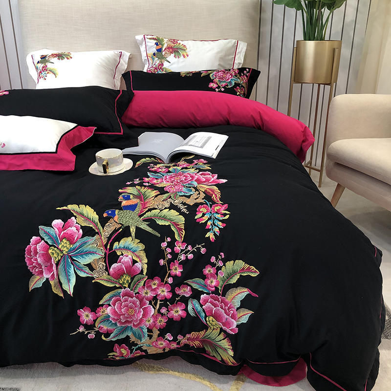 KTX-279891 Luxury 4-Piece European Villa Bedding Set - Soft Cotton Satin Quilt Covers